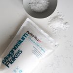 Magnezijevi kosmiči za kopel, 250 g in 1 kg. Magnezij je eden najpomembnejših mineralov v našem telesu. BetterYou, Sitis.